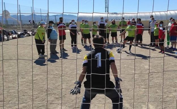 Alegría en el torneo de fútbol sala adaptado 'Apandis' de los Juegos Deportivos del Guadalentín