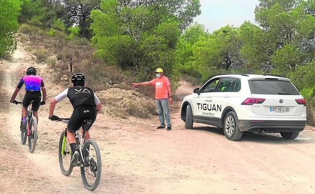 Volkswagen Huertas Motor apoya la sexta edición de 2 Reinos MTB Race