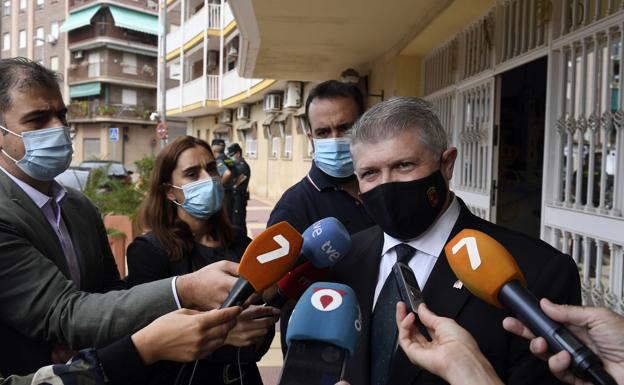 Vélez sostiene que los altercados en botellones son «hechos aislados»