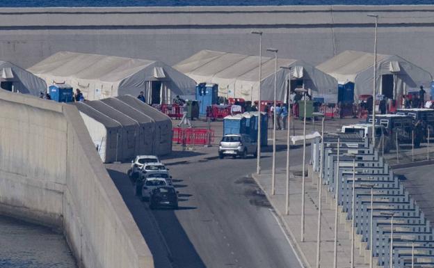 Interceptadas otras seis pateras con 65 inmigrantes a bordo en las costas de la Región este lunes