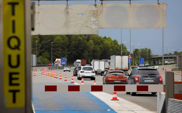 Toll on the AP-7 motorway in Martorell (Barcelona), which stopped working on September 1. 