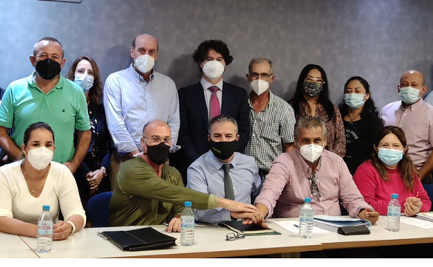 Proexport firma con los sindicatos el convenio del tomate y lechuga que sube el salario a 15.000 empleados