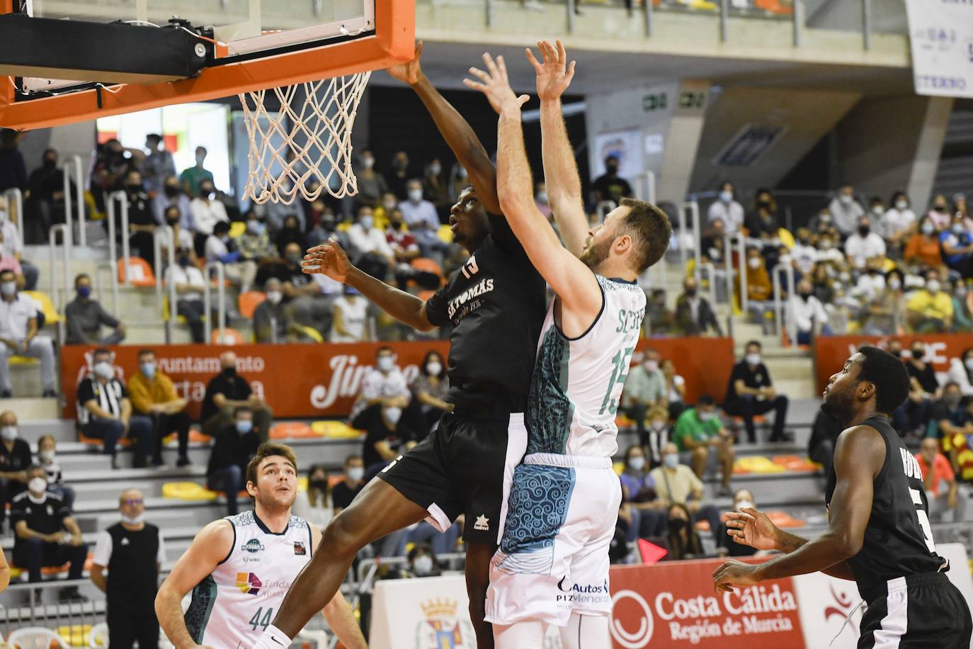 Dulce agonía del 'Cebé' Cartagena (71-69)