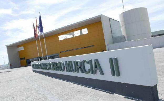 La sección sindical Acaip-UGT de la cárcel Campos del Río denuncian la situación que viven los funcionarios