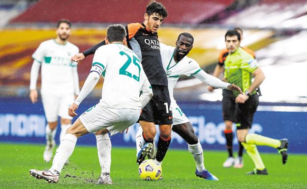 Gonzalo Villar, apartado por Mourinho e insultado por los hinchas: «Hasta el último día seguiré esforzándome»