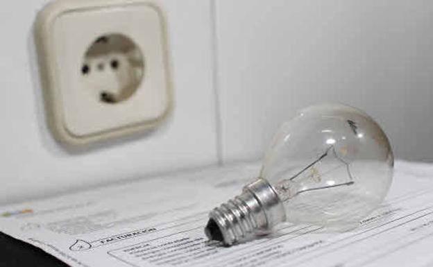Cómo influirá el cambio de hora en el precio de la luz