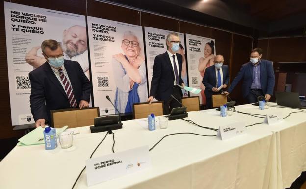 Salud abre la cita a mayores de 70 para la vacunación conjunta de gripe y covid