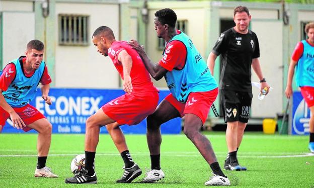 El Ejido, una trampa para Simón