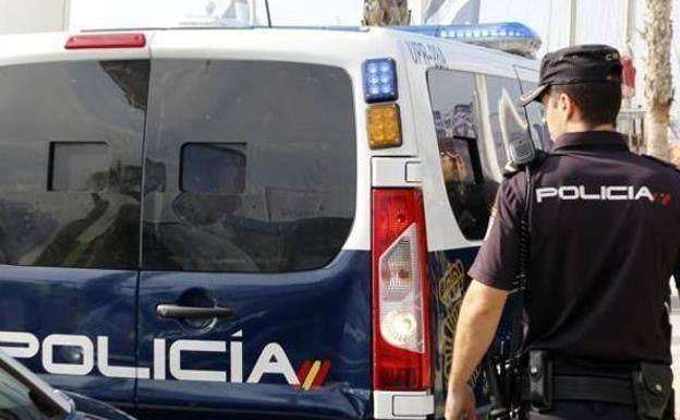 Detenidos en Albacete dos jóvenes como supuestos autores de un robo a punta de pistola en Cieza
