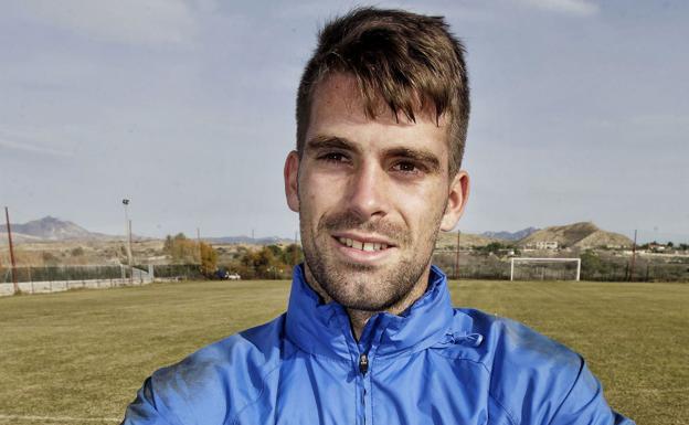 Iván Buigues, portero del Águilas, obligado a pasar por el quirófano