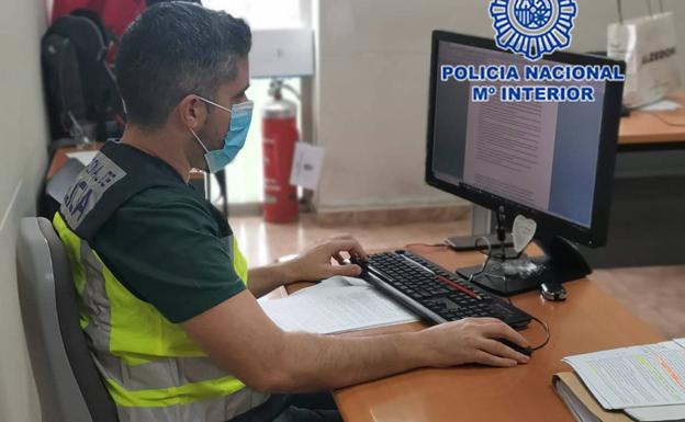 La legítima dueña de una vivienda okupada en Churra consigue recuperarla y volver a su casa