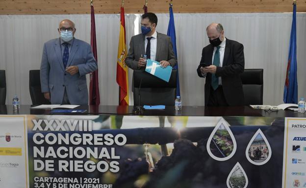 Acuamed ampliará cinco plantas desaladoras, pero aún no sabe el nuevo precio del agua para regar