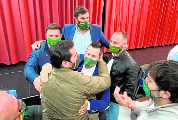 La sorpresa salta en Guadalupe y Vox mantiene la presidencia de la pedanía