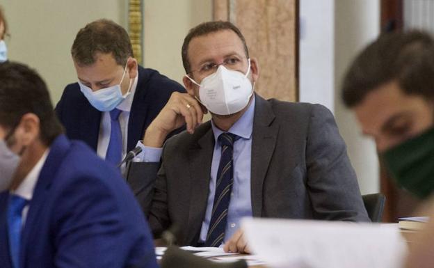 El PP de Murcia, tras lo sucedido en Guadalupe: «Es un fiel reflejo de la incapacidad y el desgobierno de la izquierda»