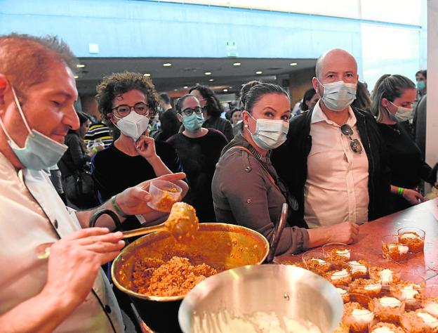 Miniburgers, embutidos de la tierra y otras ricas degustaciones