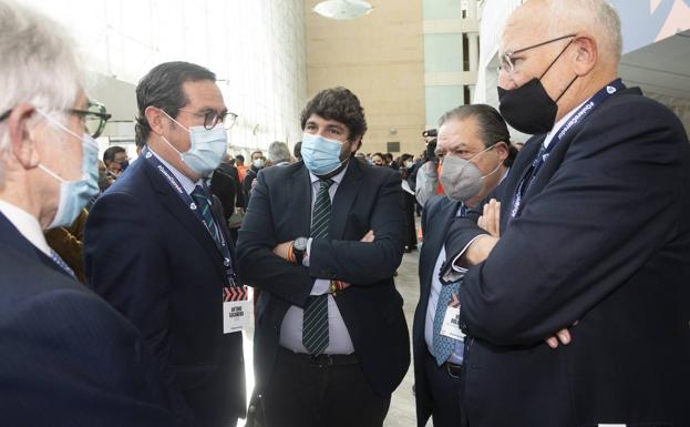 López Miras exige al Gobierno central que inyecte fondos para que el Corredor sea «una realidad» en la Región