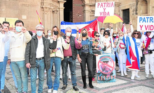 Apoyo de los populares de Murcia a la marcha por el cambio en Cuba