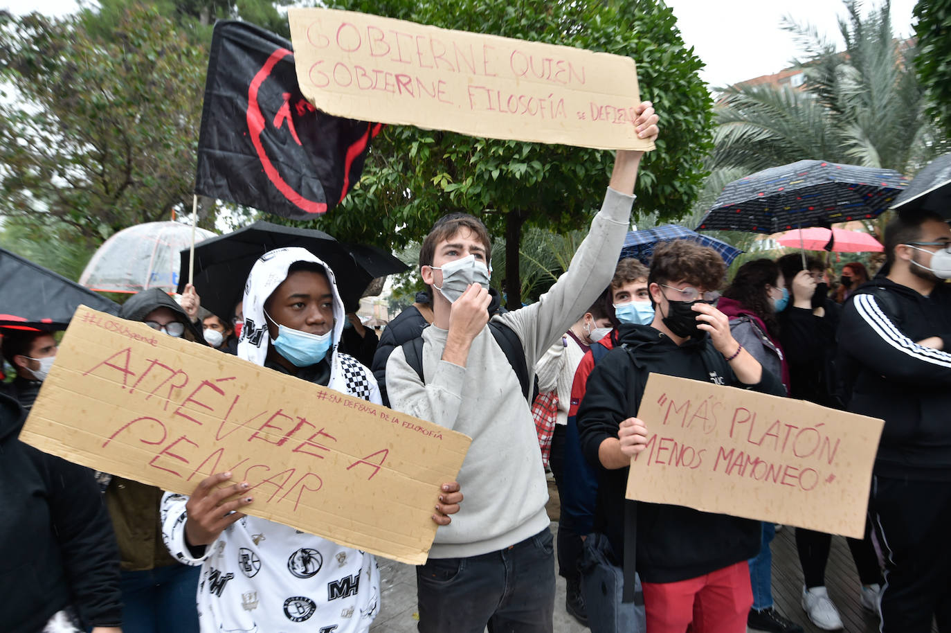 Protesta de estudiantes en Murcia contra las reformas