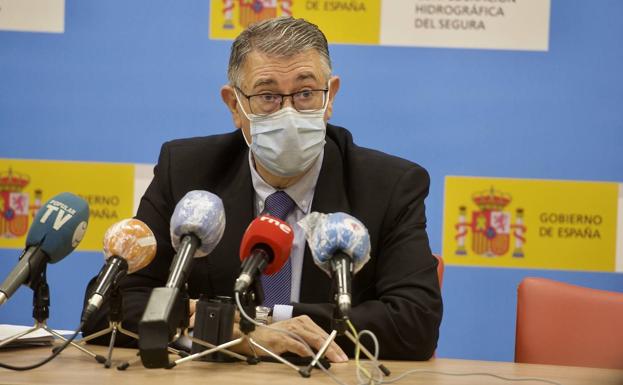 Los sindicatos denuncian a la CHS ante la Inspección por no aplicar el teletrabajo como medida anti Covid