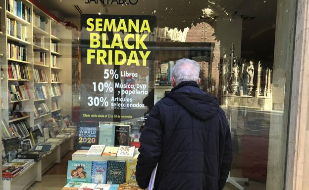 Más de 7 de cada 10 usuarios comprará en Black Friday, según la OCU