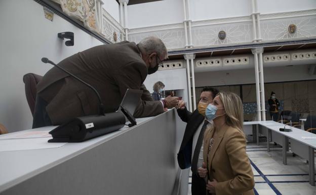 PSOE y Ciudadanos se alían para poner coto al transfuguismo en el Estatuto