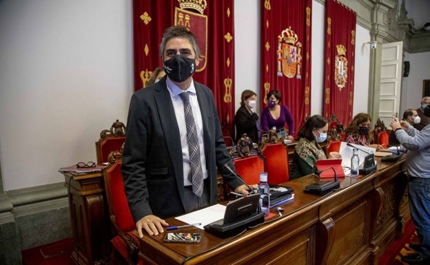 El Pleno de Cartagena reprueba «a los representantes públicos que perjudican el buen nombre de la ciudad»