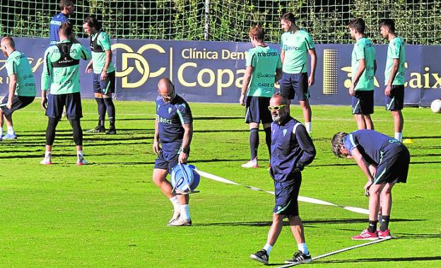 El Villa de Fortuna prepara en Ceutí el duelo de la Copa ante un Cádiz en crisis