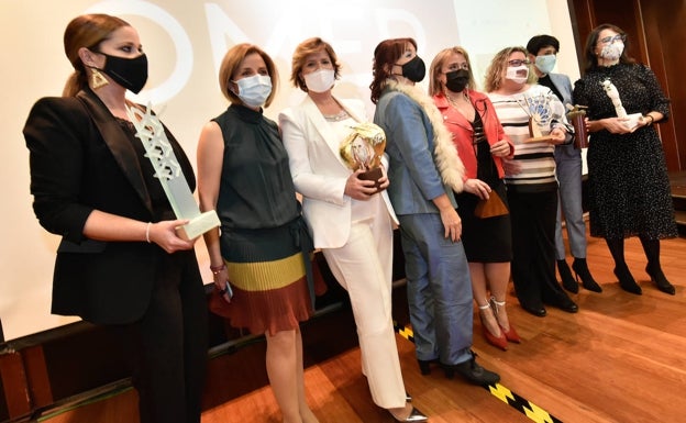 Las empresarias piden «un compromiso real de todos para que hombres y mujeres tengan las mismas oportunidades»