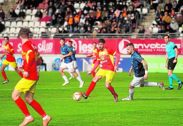 El Cádiz no tiene piedad del Villa de Fortuna