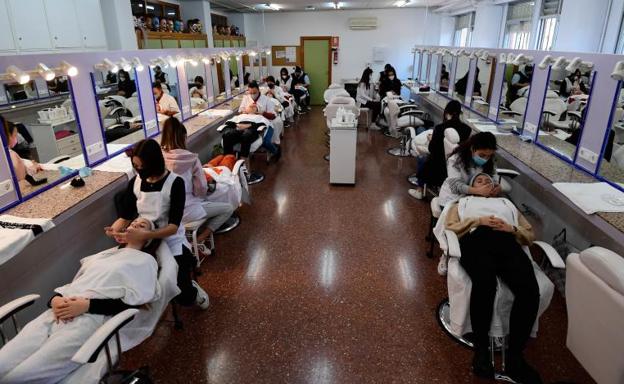 Los matriculados en FP crecen en la Comunidad seis veces más que los profesores técnicos en ocho años