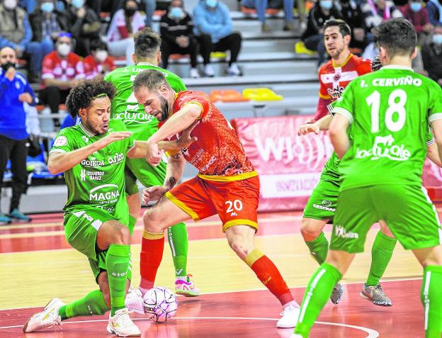 Duda encuentra por fin la llave de la imbatibilidad