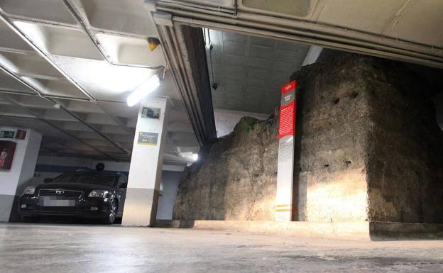 Afronta 17 años de cárcel por violar y retener a una mujer en un parking de Murcia