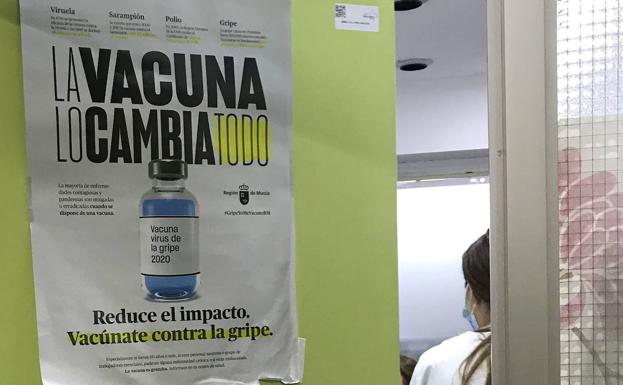 Un estudio señala que más de la mitad de los murcianos tienen intención de vacunarse contra la gripe este año