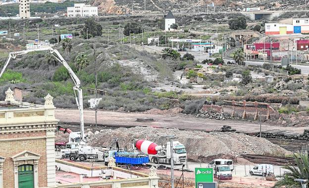 Plan de limpieza y evaluación del peligro en dos parcelas cercanas