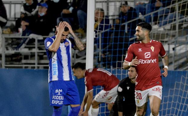 Melilla y Águilas, dos conjuntos en horas bajas que se han olvidado de ganar partidos