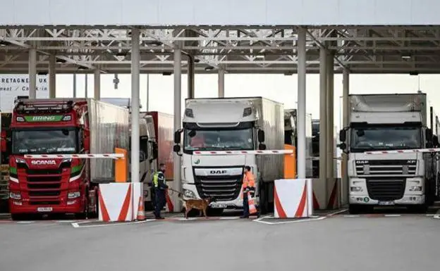 File image of trucks at a border checkpoint.