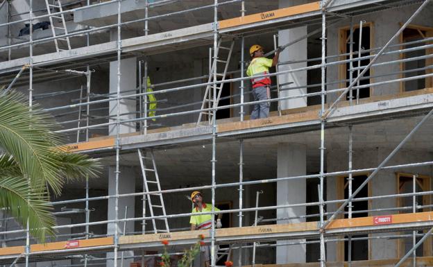 Building under construction in the Murcian district of Guadalupe, in a file photo.