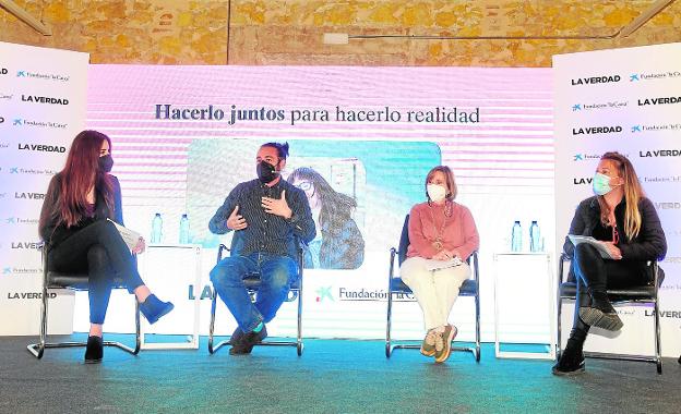 Las entidades sociales de la Región reman unidas para no dejar a nadie atrás