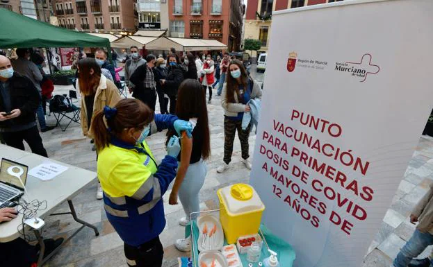 Vaccination point in the Plaza de Julián Romea in Murcia, last Thursday.
