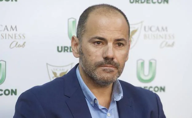 UCAM Murcia coach, Salva Ballesta.
