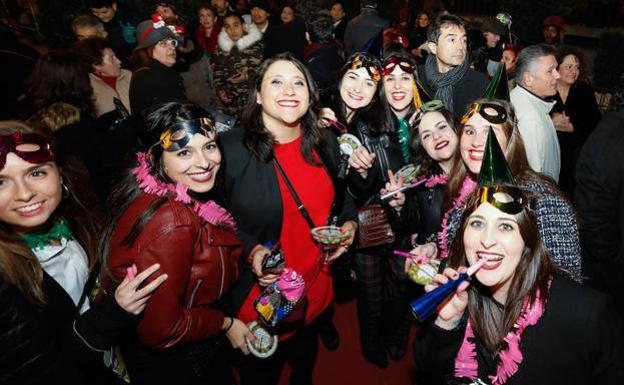 Cancelaciones y cambios de fecha en las fiestas de Nochevieja: estos son tus derechos