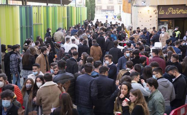 Salud advierte de que la Covid se desbocará aún más si no se cumplen las restricciones