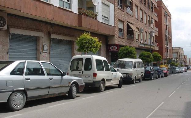 Los usuarios de la zona verde de Lorca deberán pedir cita previa para renovar su tarjeta