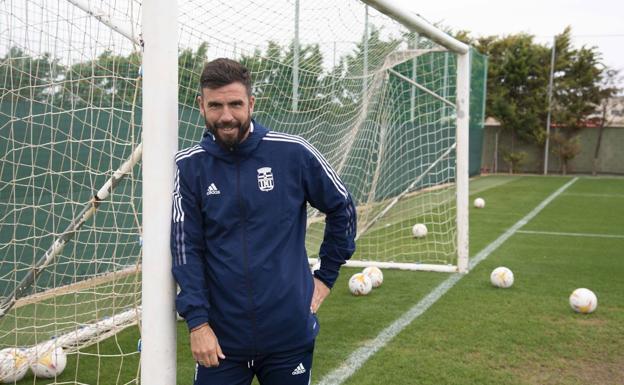 Domingo Cisma: «Me entiendo bien con Carrión; él es ofensivo y yo más 'amarrategui'»