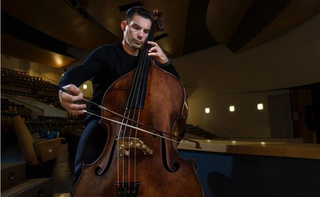 El solista Rescaglio interpreta un pasaje único de Bottesini