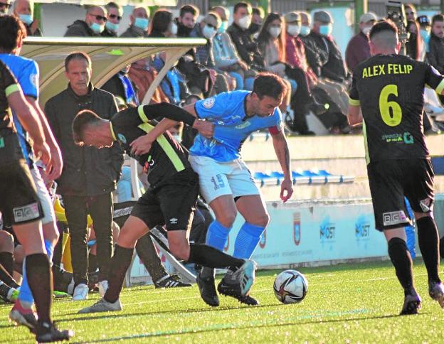 El Pitín, el mejor aliado de un Mar Menor temible en casa