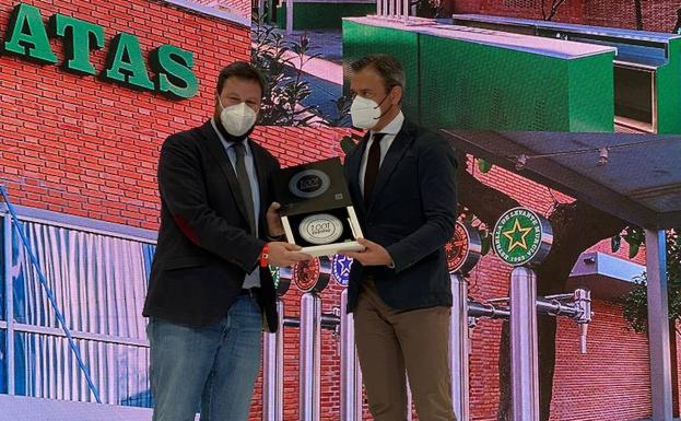 Estrella de Levante recibe en Fitur el sello '1001 Sabores Región de Murcia'