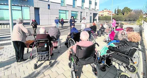 Acuerdo para financiar la ayuda a domicilio en Puerto Lumbreras