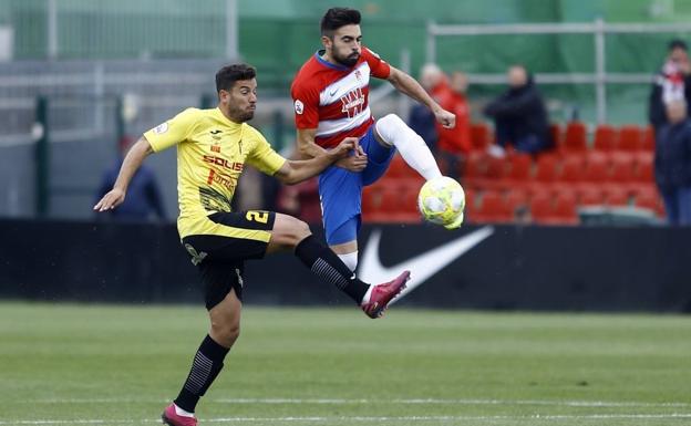 Héctor Martínez, central criado en la cantera del Madrid, a un paso del Murcia