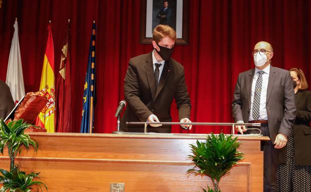 El alcalde de Totana seguirá al frente de las concejalías de Urbanismo y Servicios